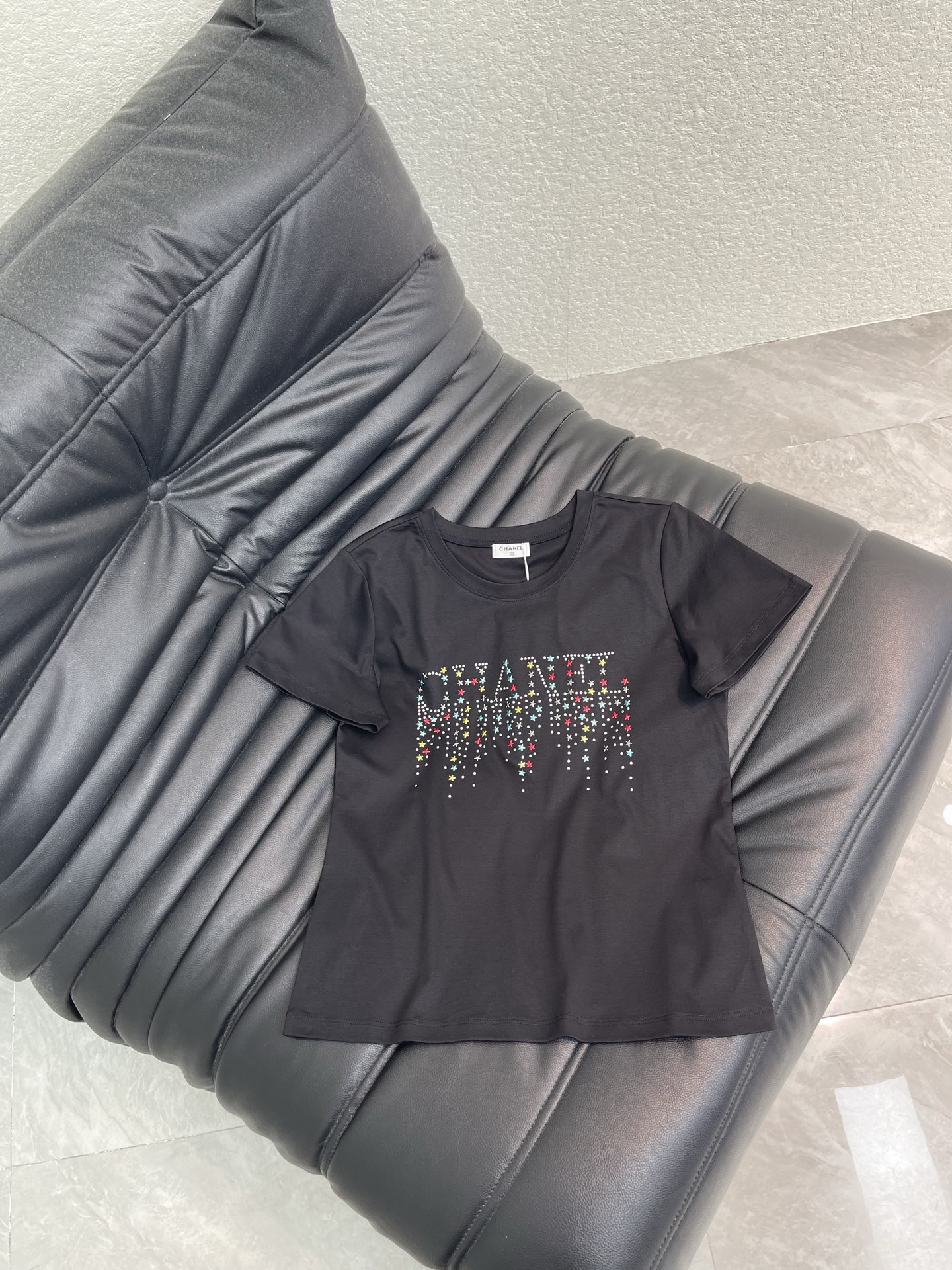 Women's short sleeves